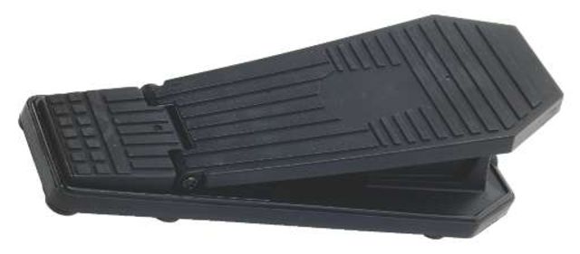 The plastic ‘treadles’ trigger sounds effectively, but there is no realistic or responsive pedal feel